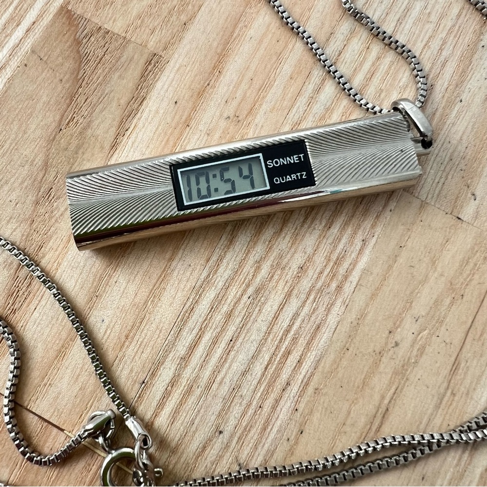 Vintage 80s sonnet silver tone digital watch pendant necklace